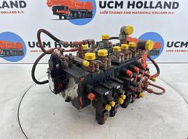Demag AC 205 hydraulic valve controle block