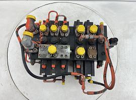 Demag AC 205 hydraulic valve controle block