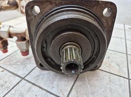 Liebherr LTM 1050-1 winch motor