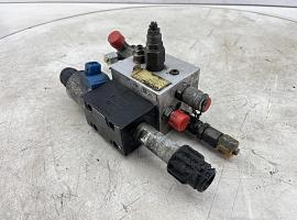 Grove GMK 3055 Control block