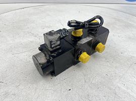 Liebherr LTM 1160/2 Directional control valve