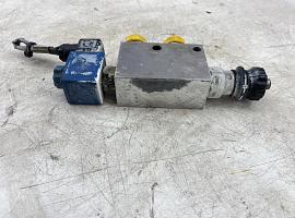 Liebherr LTM 1045-3.1 DIRECTIONAL SEAT VALVE airco