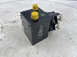 Liebherr LTM 1400-7.1 valve block