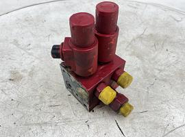 Grove GMK 3055 valve block winch brake