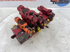 Grove GMK 3055 Control block
