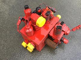 Grove GMK 3055 Slewing Gear block 
