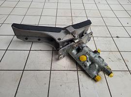 Liebherr LR 1160 Pilot control unit right 