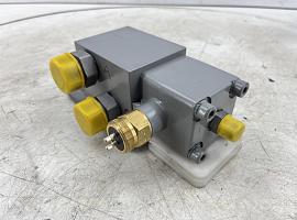 Liebherr LTM 1250-5.1 axle blocking valve