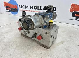 Demag AC 155 valve block