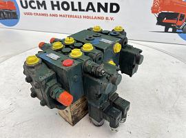 Faun ATF 30-2 Valve block