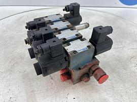 Rexroth Outrigger valve