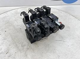 Mannesmann Rexroth outrigger valve