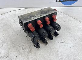 Mannesmann Rexroth outrigger valve