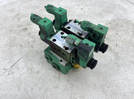 Faun ATF 60-3 CONTROL BLOCK outrigger