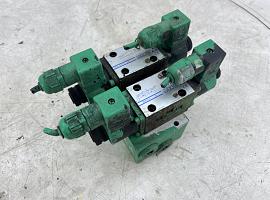 Faun ATF 60-3 CONTROL BLOCK outrigger