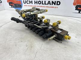 Spierings SK 477-AT4 steering block suspension 