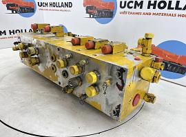 Krupp KMK 4070 main valve block