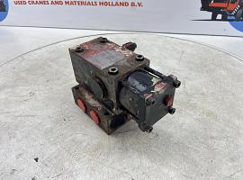 Grove GMK Axle lock valve