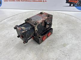 Grove GMK Axle lock valve