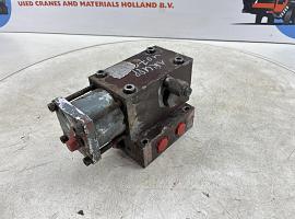 Krupp KMK 4070 axle lock valve 