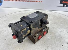 Grove GMK Axle lock valve  