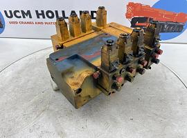 Grove GMK 3050 crane control block