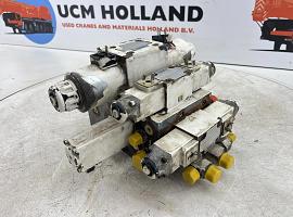 Liebherr LTM 1050-1 slew control block