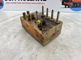 Faun RTF 40 valve block