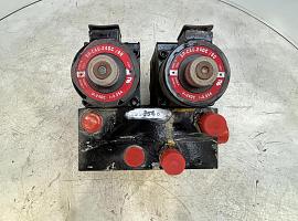 Faun ATF 60-4 outrigger control block