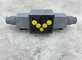 Liebherr LTM 1750-9.1 valve