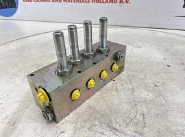 Compact truck C.T.2 Controle block