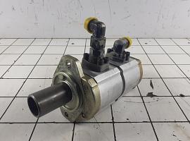 Liebherr LTM 1060-2 two-stage pump 