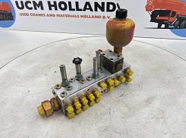 Liebherr LTM 1040-2.1 control plate