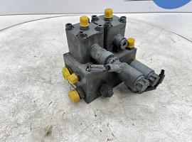 Liebherr LTM 1050-1 axle locking valve