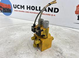 Grove GMK 3050 control block 