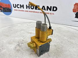 Grove GMK 3050 control block 