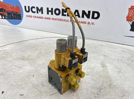 Grove GMK 3050 control block 
