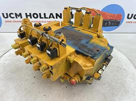 Grove GMK 3050 crane control block