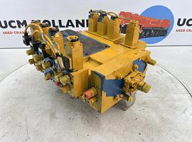 Grove GMK 3050 crane control block