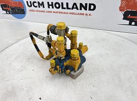 Grove GMK 3050 slewing gear control unit