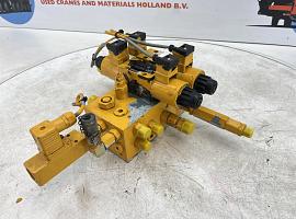 Grove GMK 3050 control block 