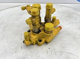 Grove GMK 2035 slewing gear control block