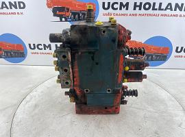 Compact truck CT 2 valve block