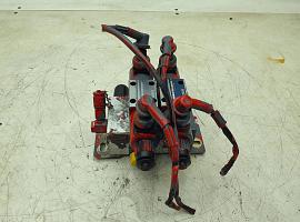 Liebherr LTM 1070-4.1 outrigger valve 