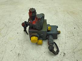 Liebherr LTM 1070-4.1 axle locking valve