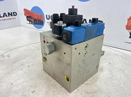 Compact truck CT 2 Hydraulic block