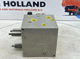 Compact truck CT 2 Hydraulic block