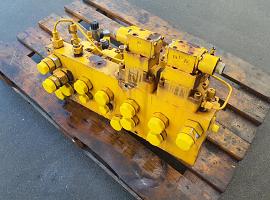 Liebherr LTM 1050 main valve block 
