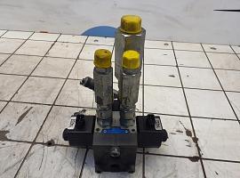 Terex-Demag Challenger 3160 hydraulic valve