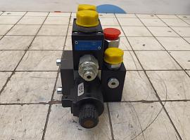 Terex-Demag challenger 3160 hydraulic valve outriggers